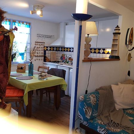 Herm'S Petite Maison Atypique Et Cour Privative - Avenue Du Marche - Ideal Couple Ou Jeunes Parents Cabourg Exteriér fotografie